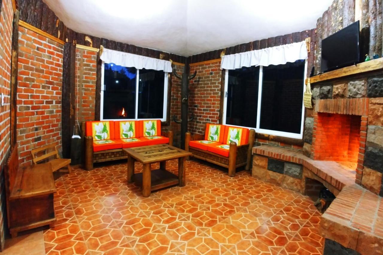 Senda Monarca Villa Senguio Exterior photo