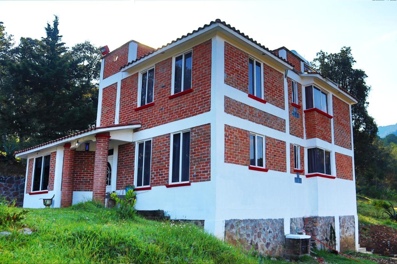 Senda Monarca Villa Senguio Exterior photo