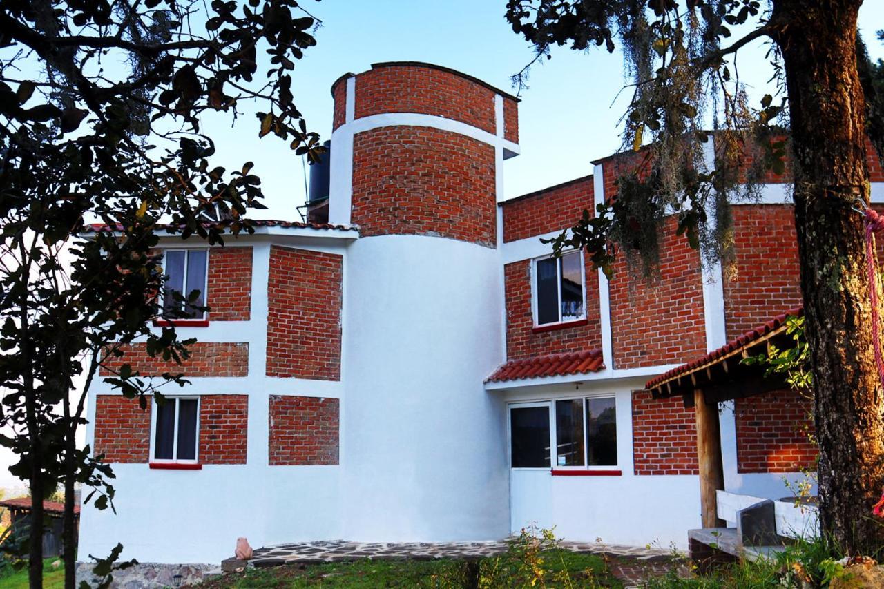 Senda Monarca Villa Senguio Exterior photo